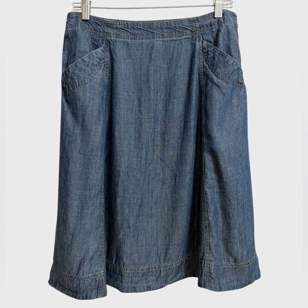 L.L. Bean Classic Fit Straight Denim Skirt Women's Size 12 Blue Drapey Summery